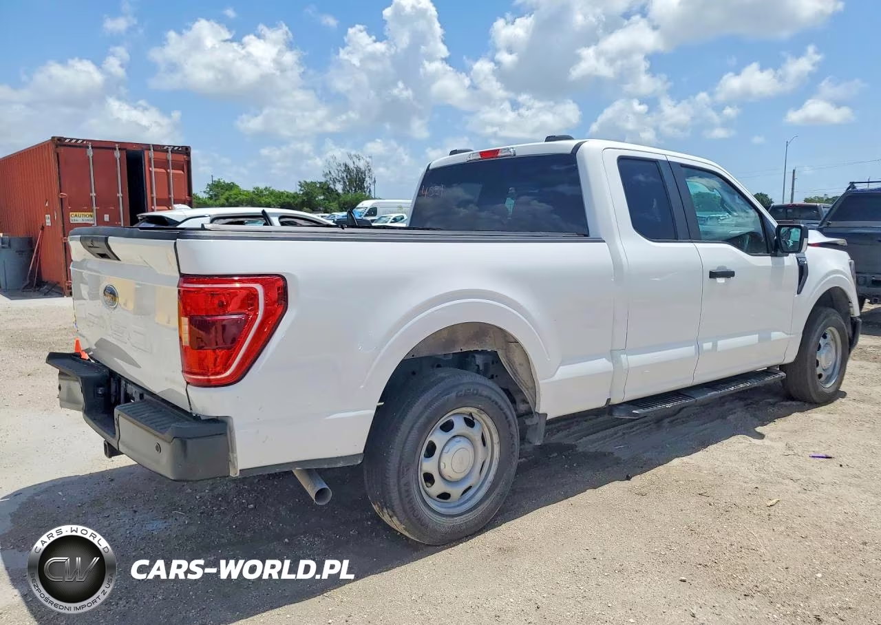 2023 Ford F150 Super Cab VIN:1FTEX1CB3PKE34531 - 3