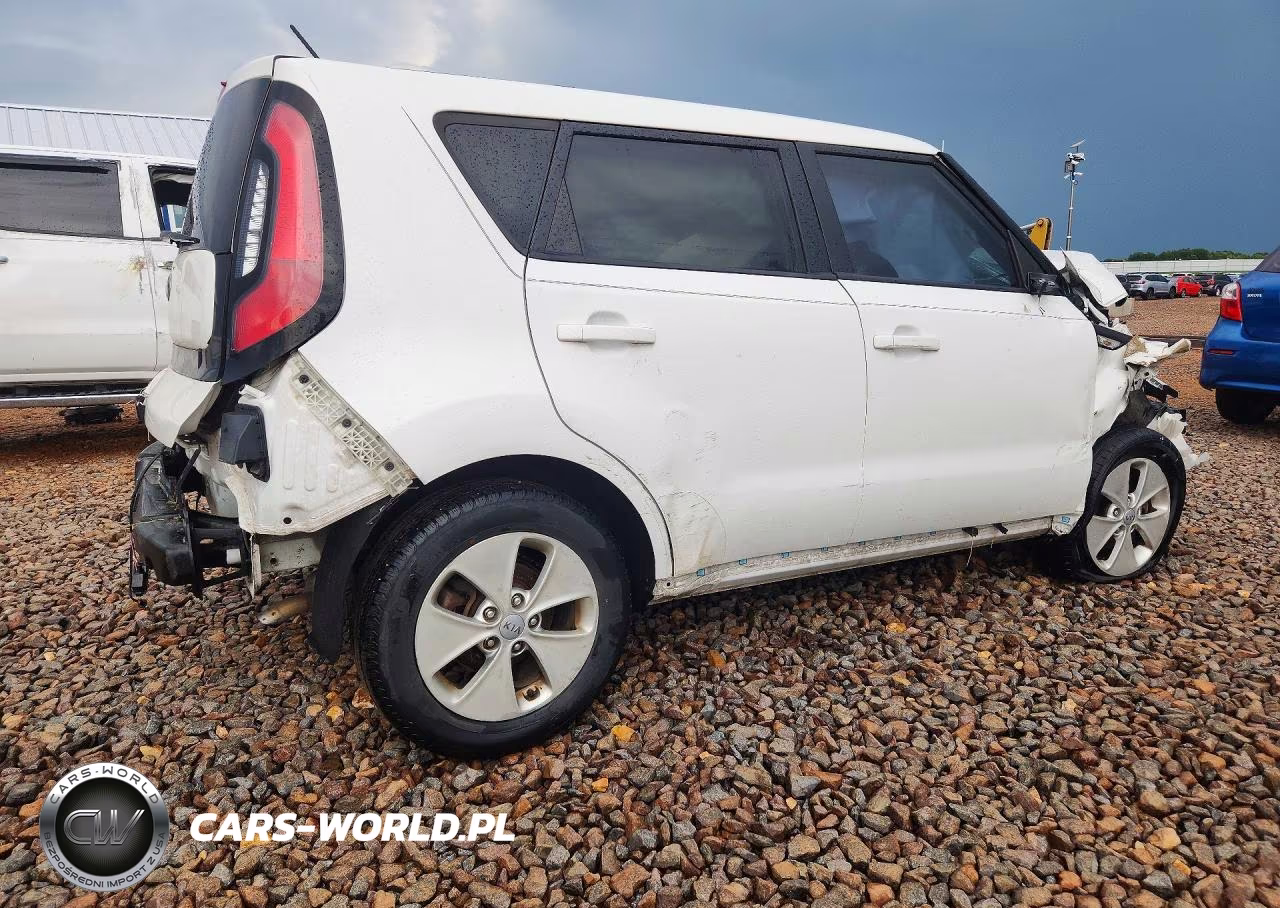 2014 Kia Soul Base VIN:KNDJN2A26E7071770 - 3
