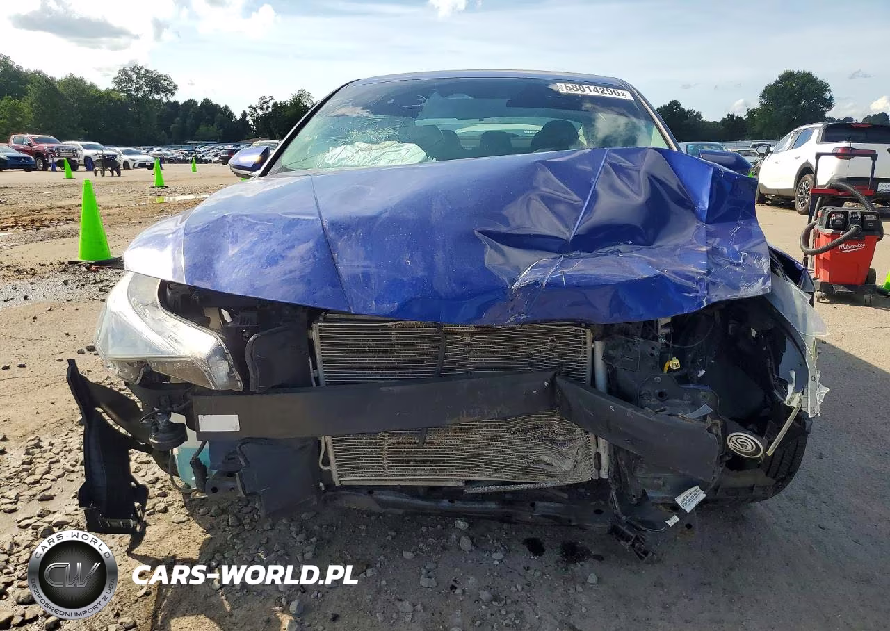2021 Hyundai Elantra Sel VIN:5NPLM4AG4MH046346 - 5