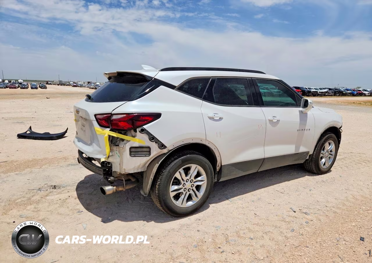 2020 Chevrolet Blazer 1Lt VIN:3GNKBBRA7LS680316 - 3