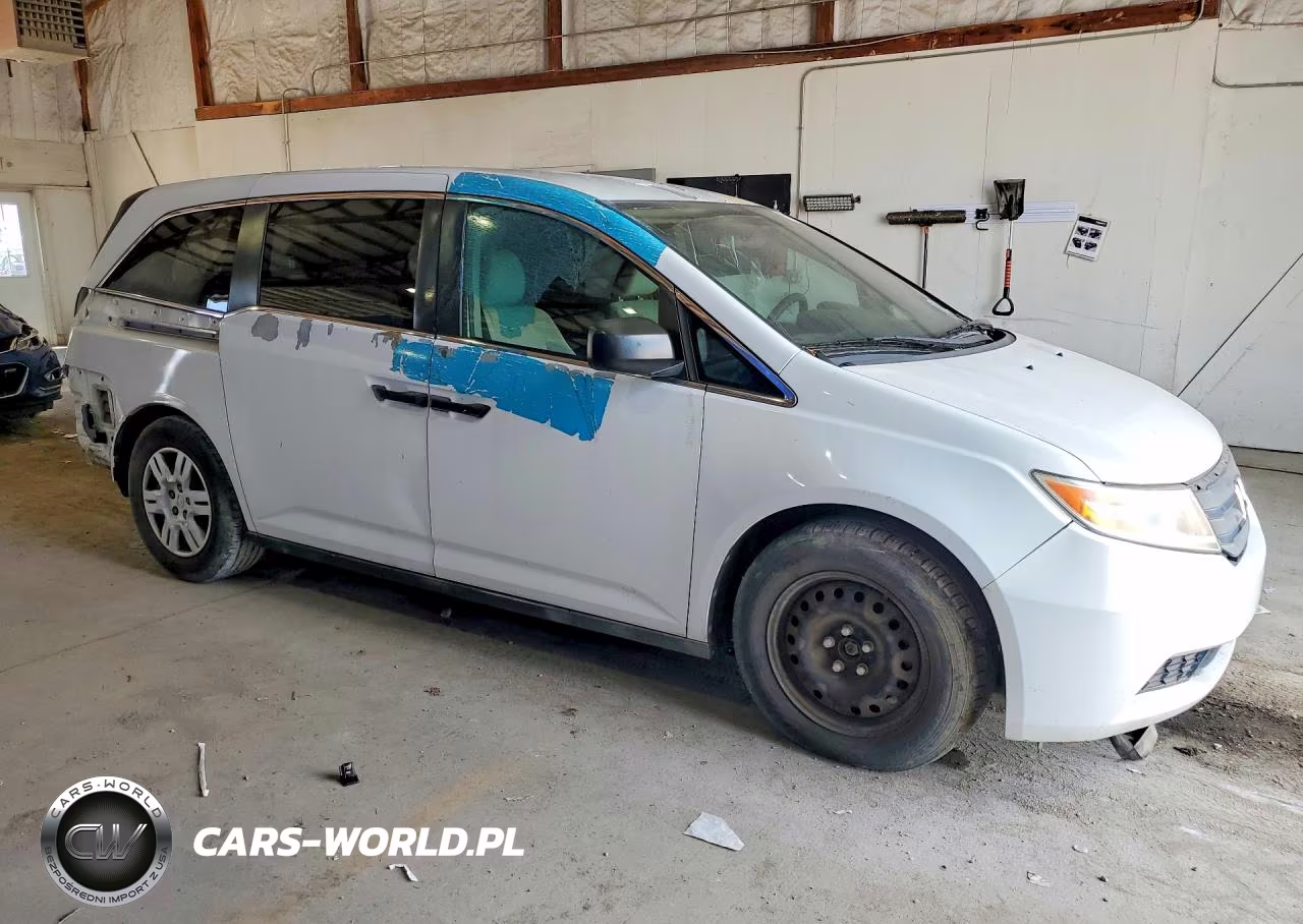 2011 Honda Odyssey Lx VIN:5FNRL5H2XBB073754 - 4