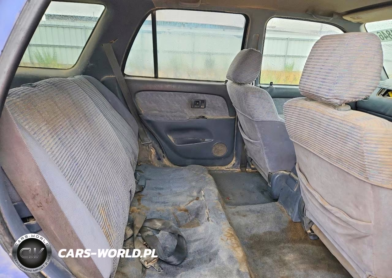 1996 Toyota Hilux Surf VIN:RZN1850004806 - 11