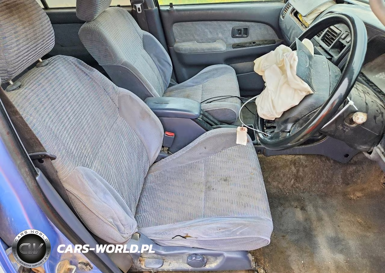 1996 Toyota Hilux Surf VIN:RZN1850004806 - 7