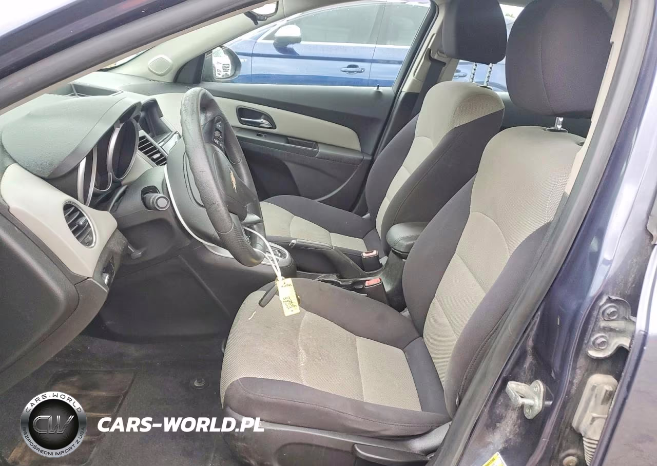 2013 Chevrolet Cruze Ls VIN:1G1PA5SH5D7175684 - 7