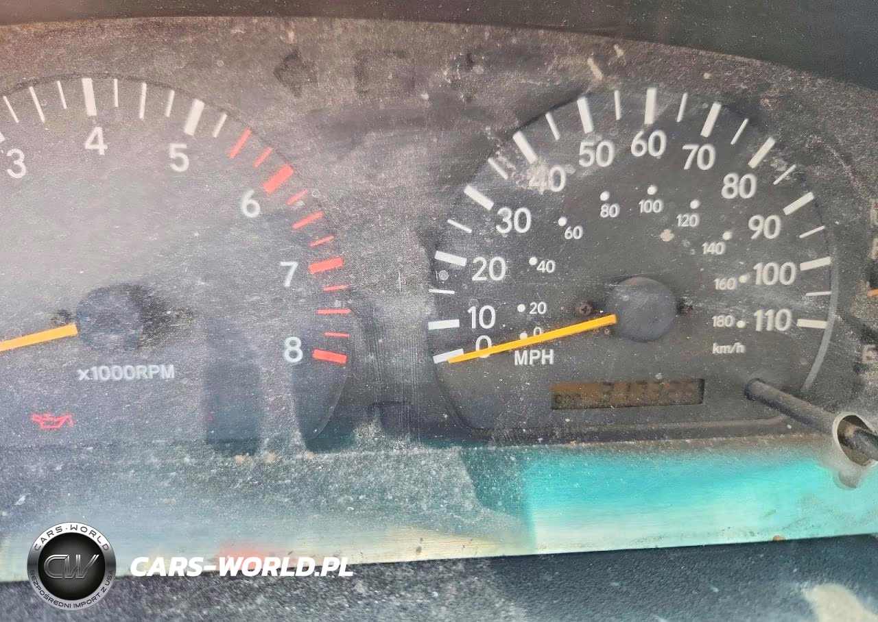 2000 Toyota Tacoma Dlx VIN:4TASN92N7YZ599070 - 9