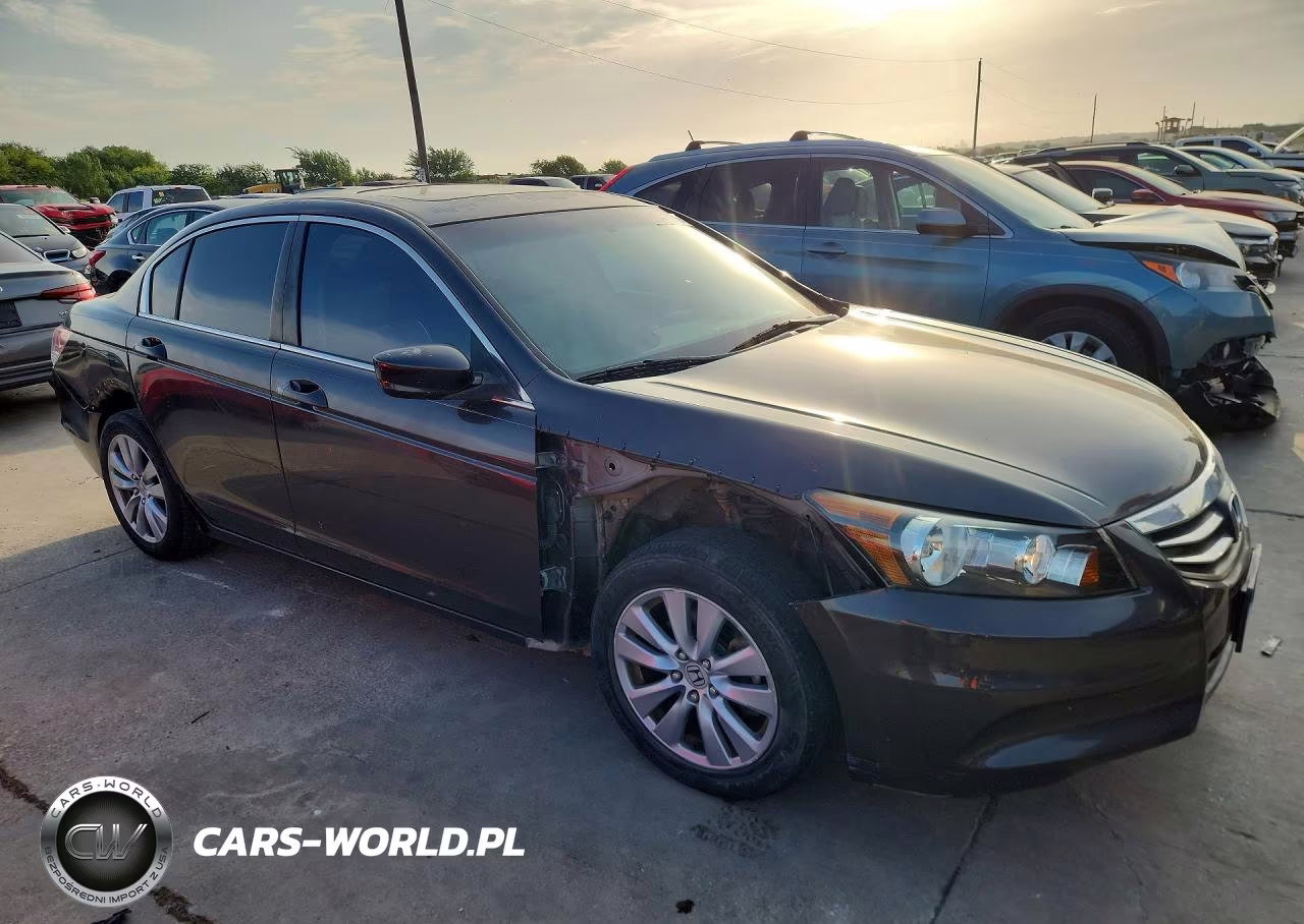 2011 Honda Accord Exl VIN:1HGCP2F89BA071424 - 4
