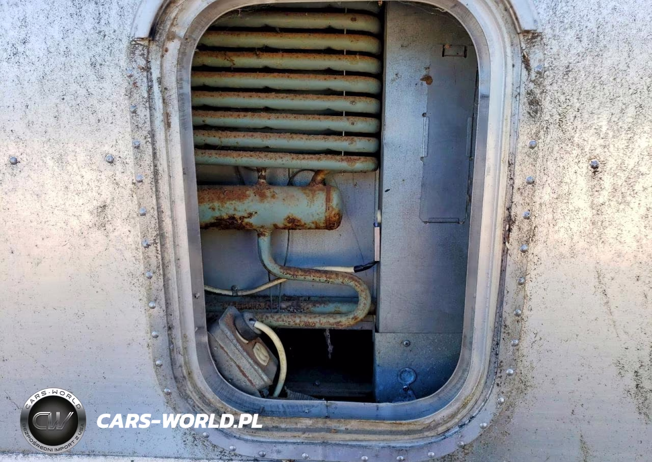 1970 Airstream Camper VIN:129T0J119 - 8