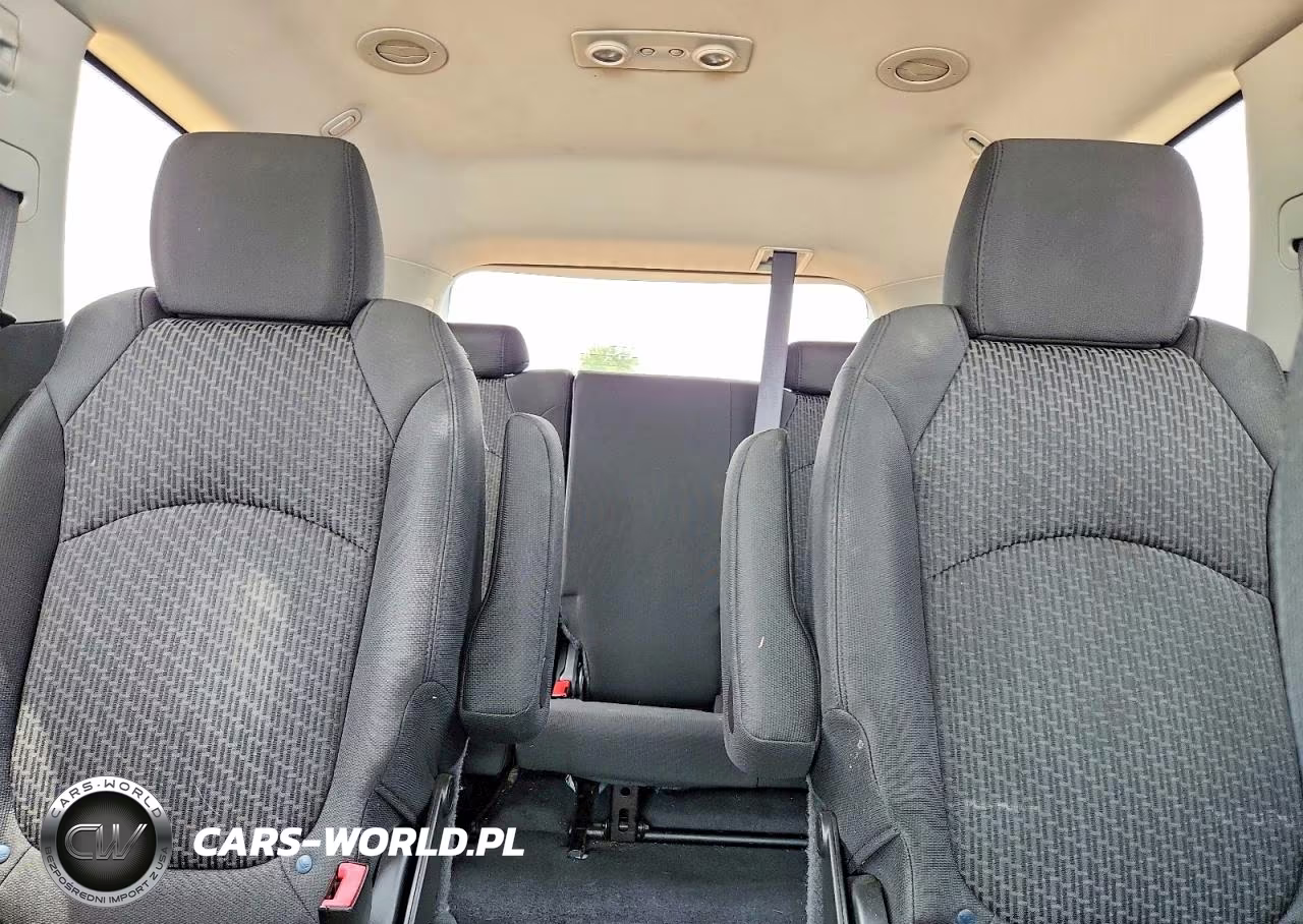 2012 Chevrolet Traverse Lt VIN:1GNKRGED0CJ140350 - 10