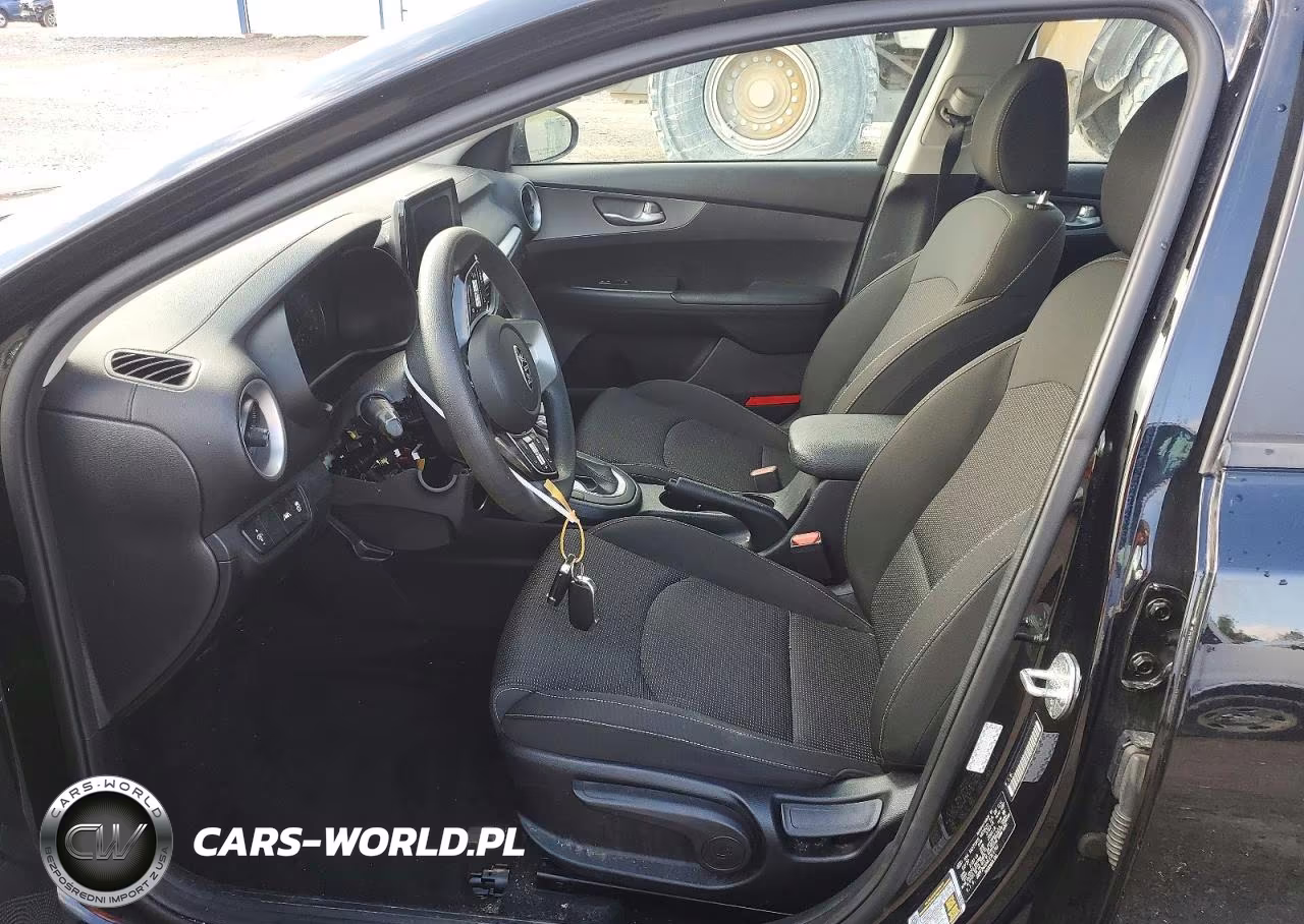 2020 Kia Forte Lxs VIN:3KPF24AD4LE221741 - 7
