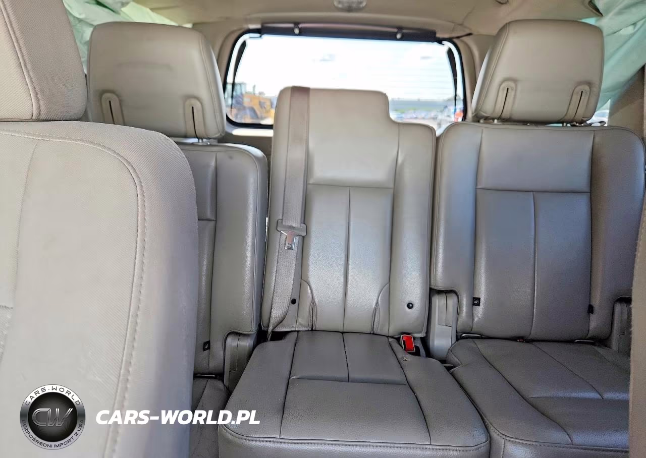 2007 Ford Expedition Xlt VIN:1FMFU16557LA42207 - 10
