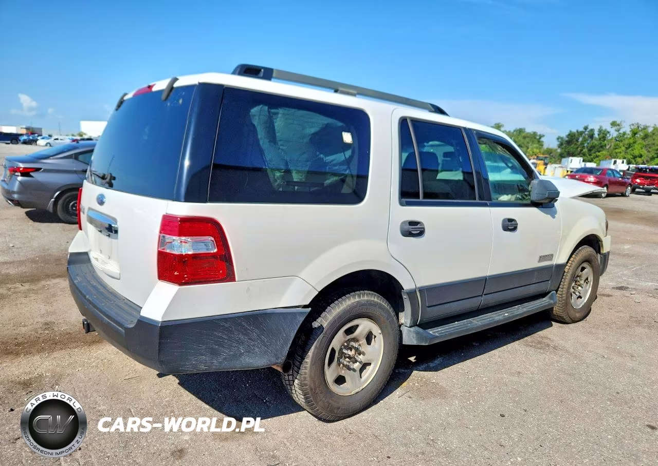2007 Ford Expedition Xlt VIN:1FMFU16557LA42207 - 3