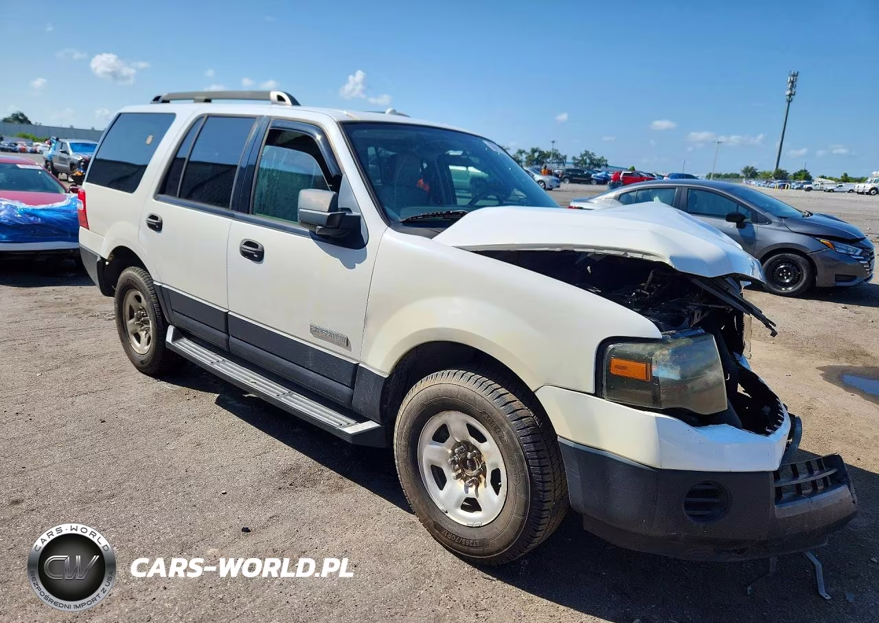 2007 Ford Expedition Xlt VIN:1FMFU16557LA42207 - 4