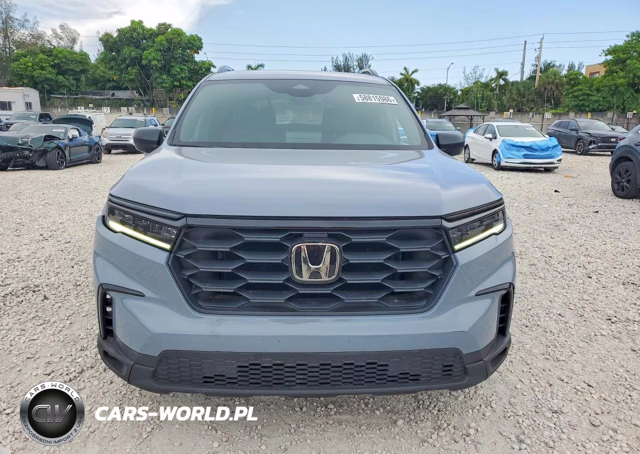 2025 Honda Pilot Sport VIN:5FNYG2H36SB014126 - 5