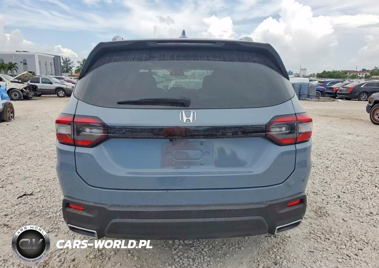 2025 Honda Pilot Sport VIN:5FNYG2H36SB014126 - 6