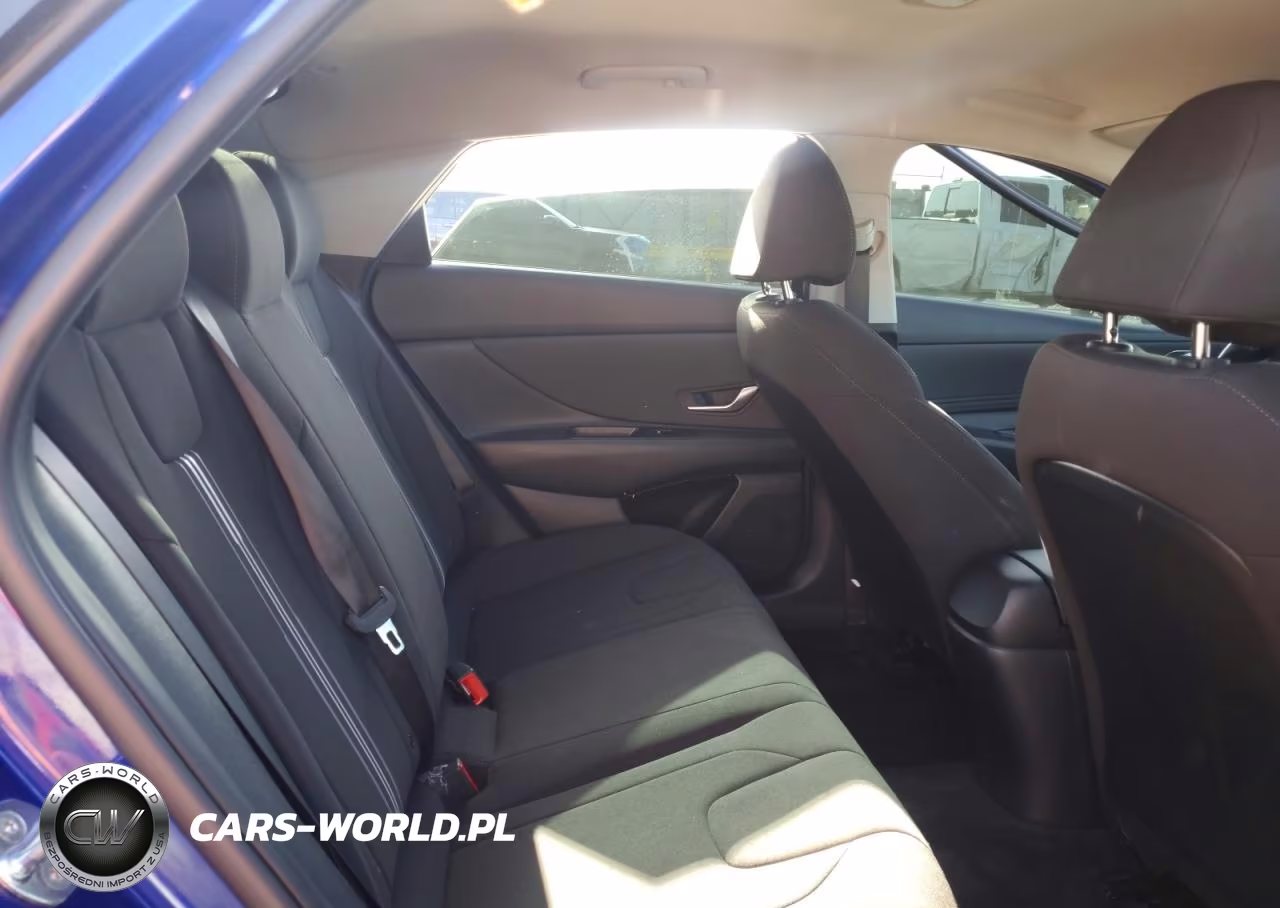 2023 Hyundai Elantra Sel VIN:KMHLS4AG7PU421464 - 10