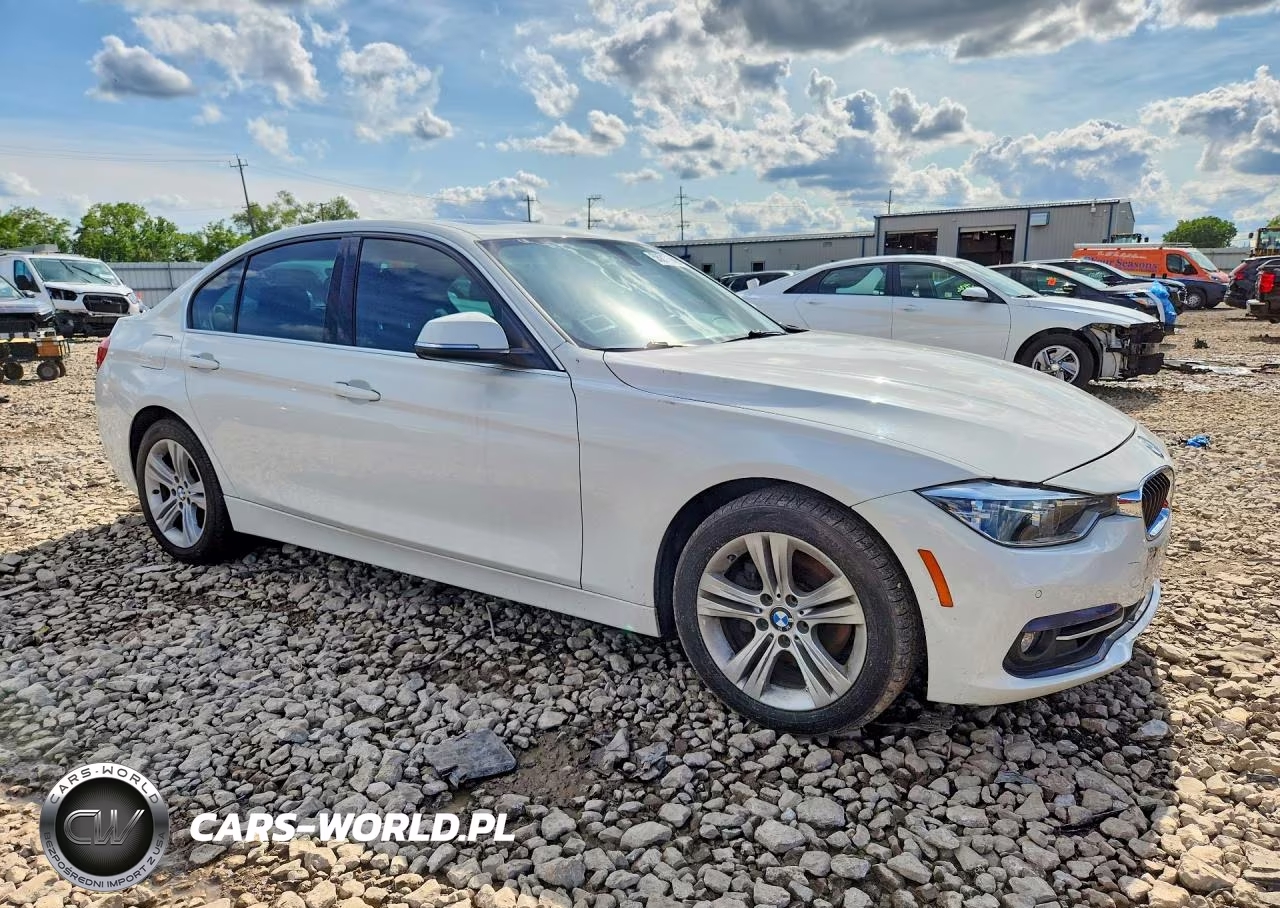 2017 BMW 330 Xi VIN:WBA8D9C39HA012149 - 4