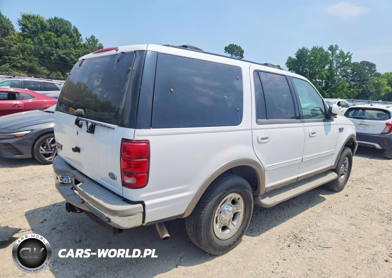 2002 Ford Expedition Eddie Bauer VIN:1FMFU18L12LA13937 - 3