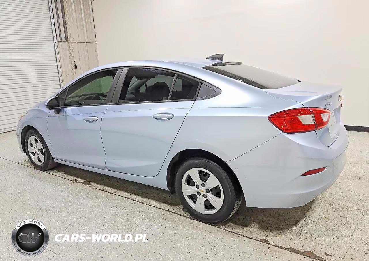 2018 Chevrolet Cruze Ls VIN:1G1BC5SM0J7193667 - 2
