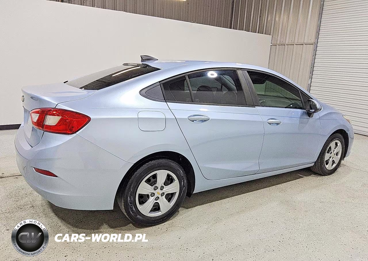 2018 Chevrolet Cruze Ls VIN:1G1BC5SM0J7193667 - 3