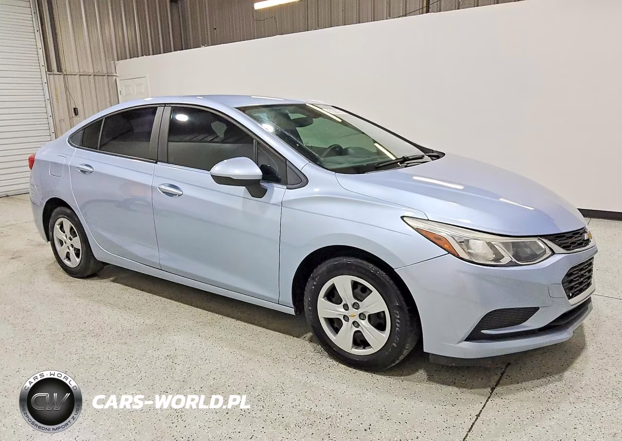 2018 Chevrolet Cruze Ls VIN:1G1BC5SM0J7193667 - 4