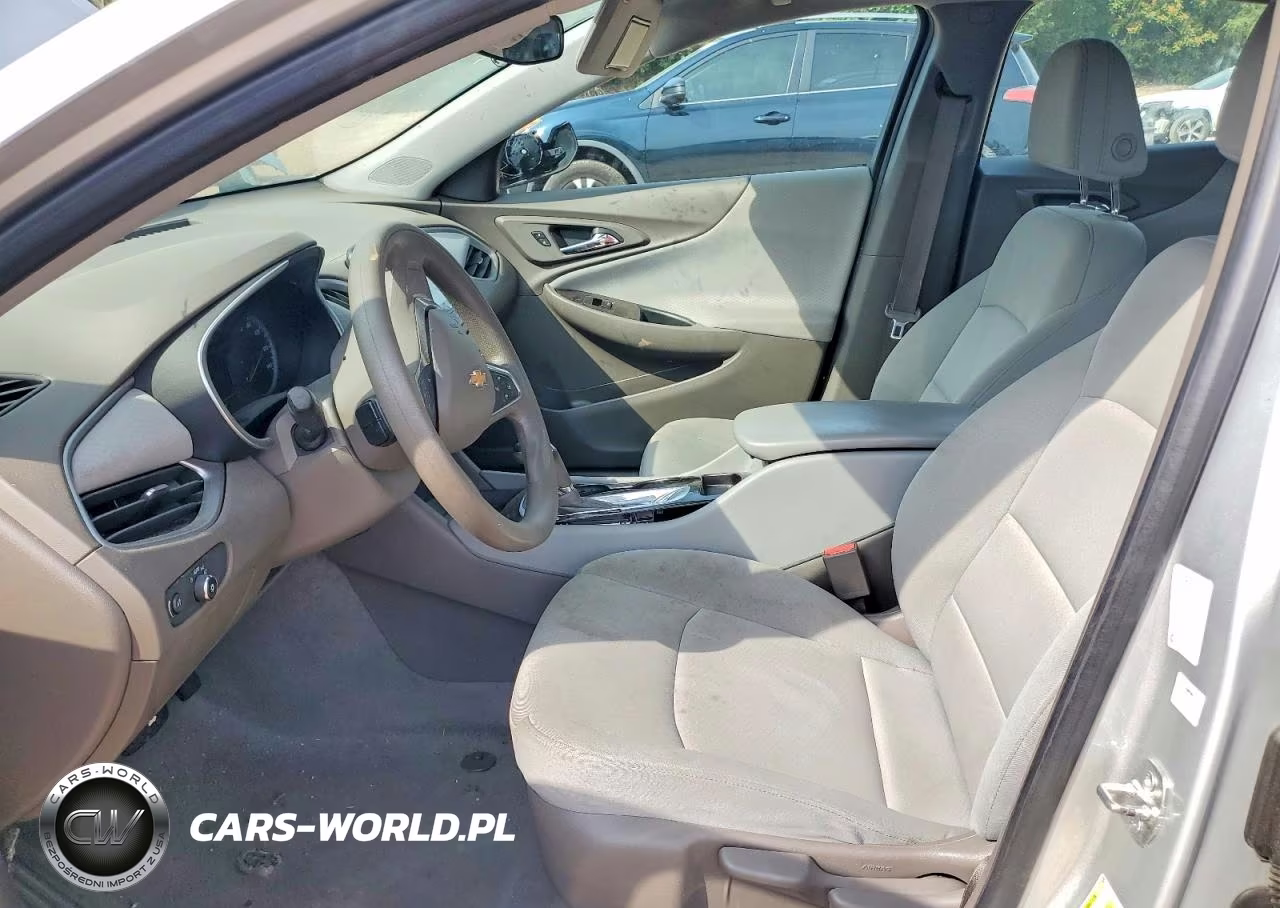 2019 Chevrolet Malibu Ls VIN:1G1ZC5ST8KF170148 - 7