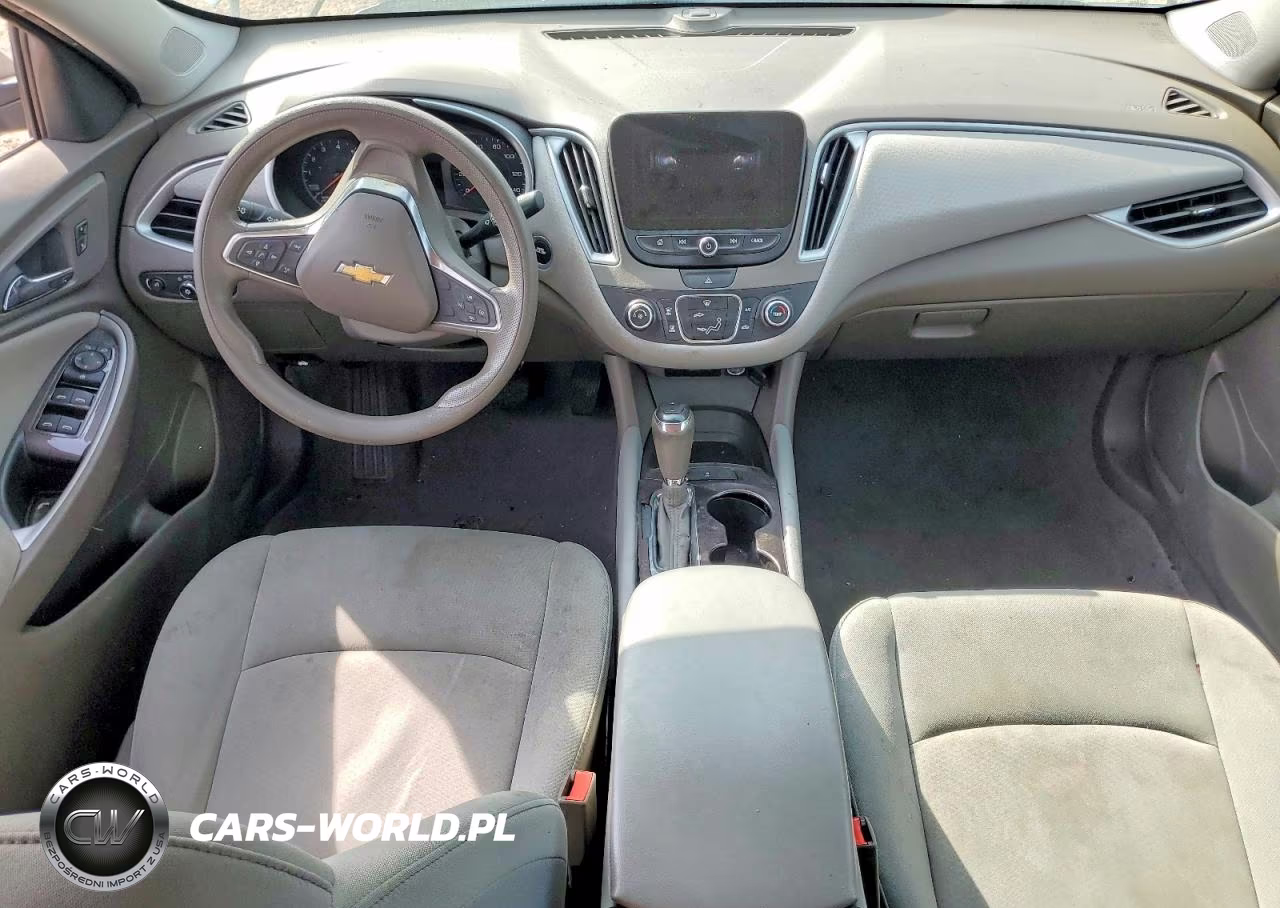 2019 Chevrolet Malibu Ls VIN:1G1ZC5ST8KF170148 - 8
