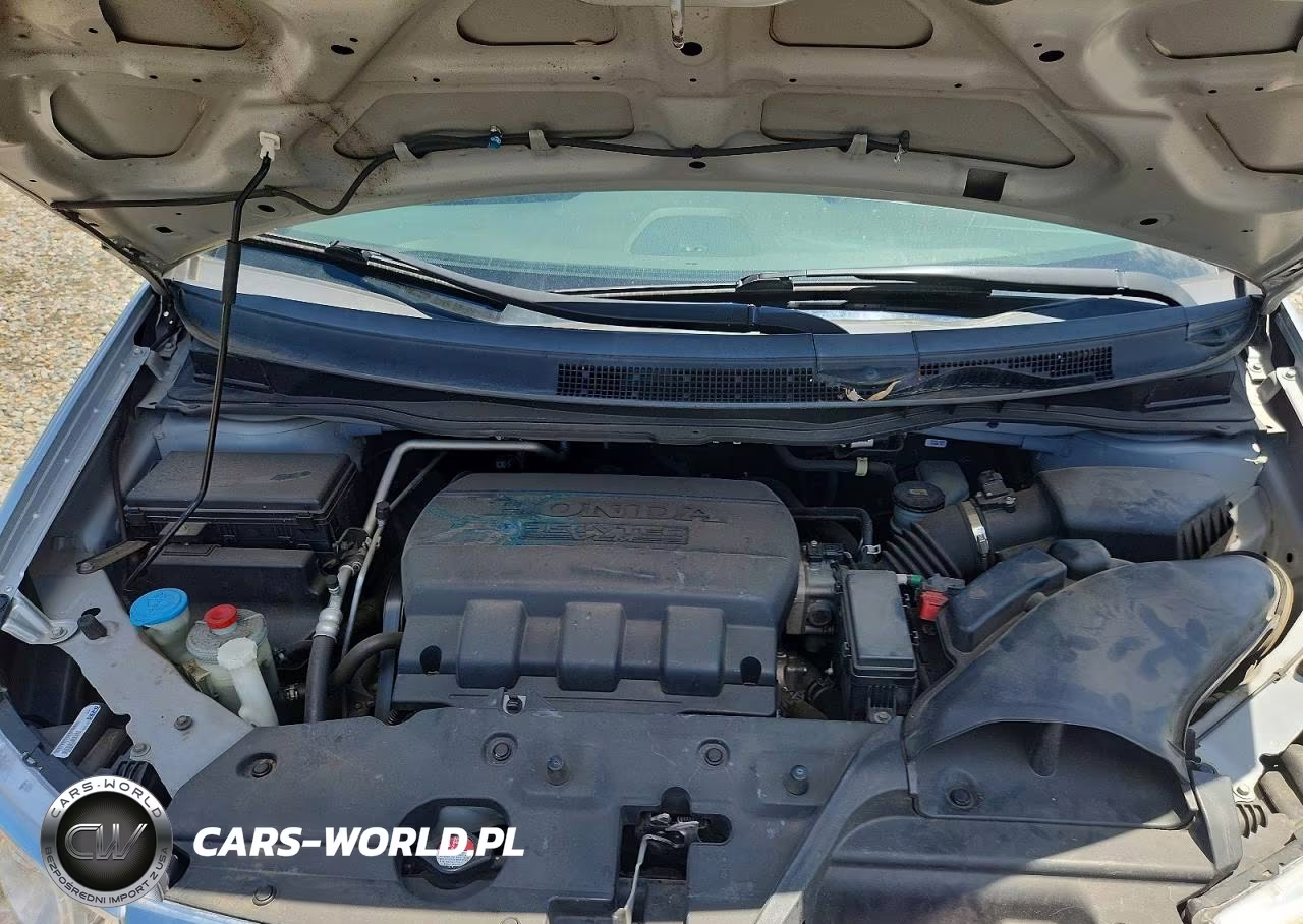 2011 Honda Odyssey Touring VIN:5FNRL5H91BB002293 - 12