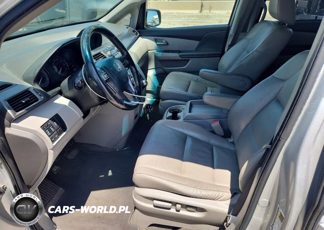 2011 Honda Odyssey Touring VIN:5FNRL5H91BB002293 - 7