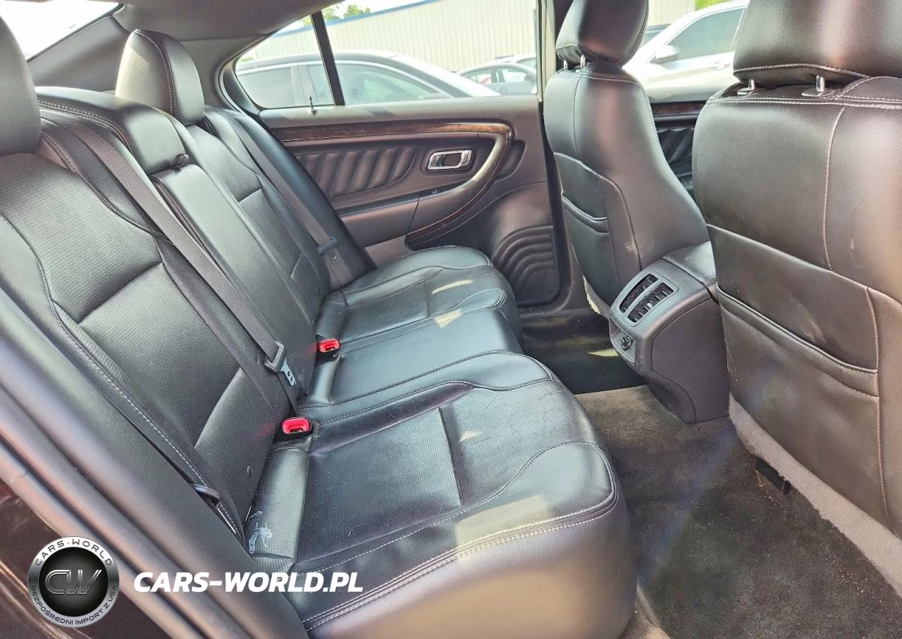 FORD TAURUS VIN:1FAHP2F89DG204144 - 10