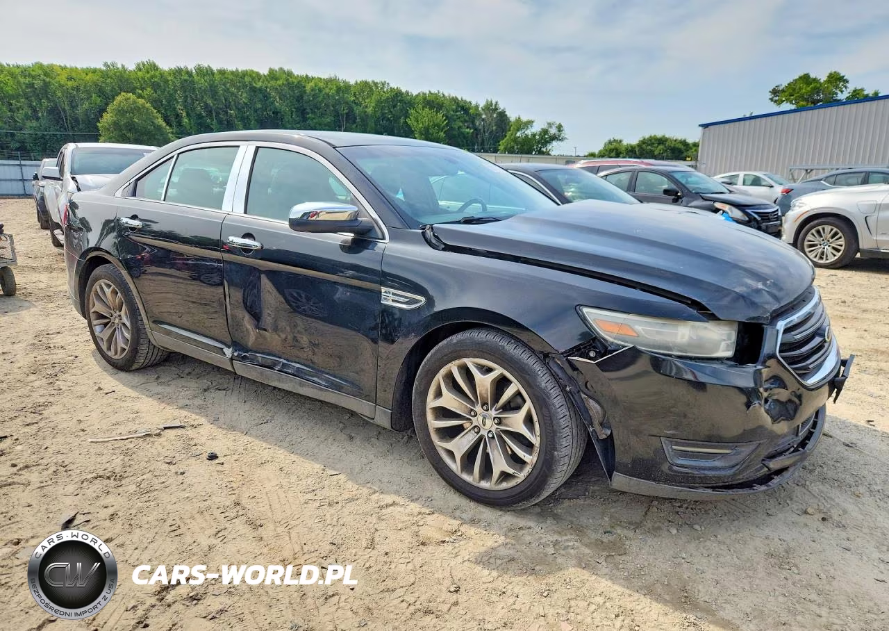 FORD TAURUS VIN:1FAHP2F89DG204144 - 4