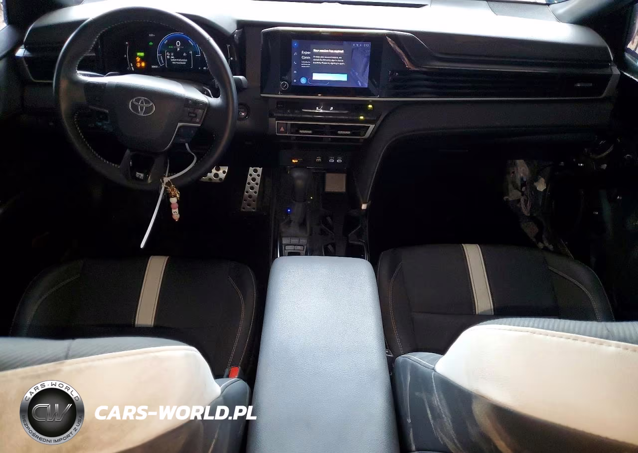 2025 Toyota Camry Se VIN:4T1DAACK6SU082910 - 8