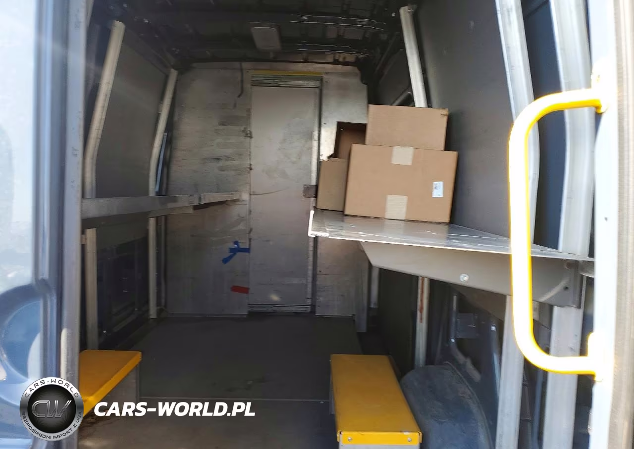 2018 Mercedes-Benz Sprinter 2500 Delivery Van VIN:WD3PE7CD6JP645410 - 10