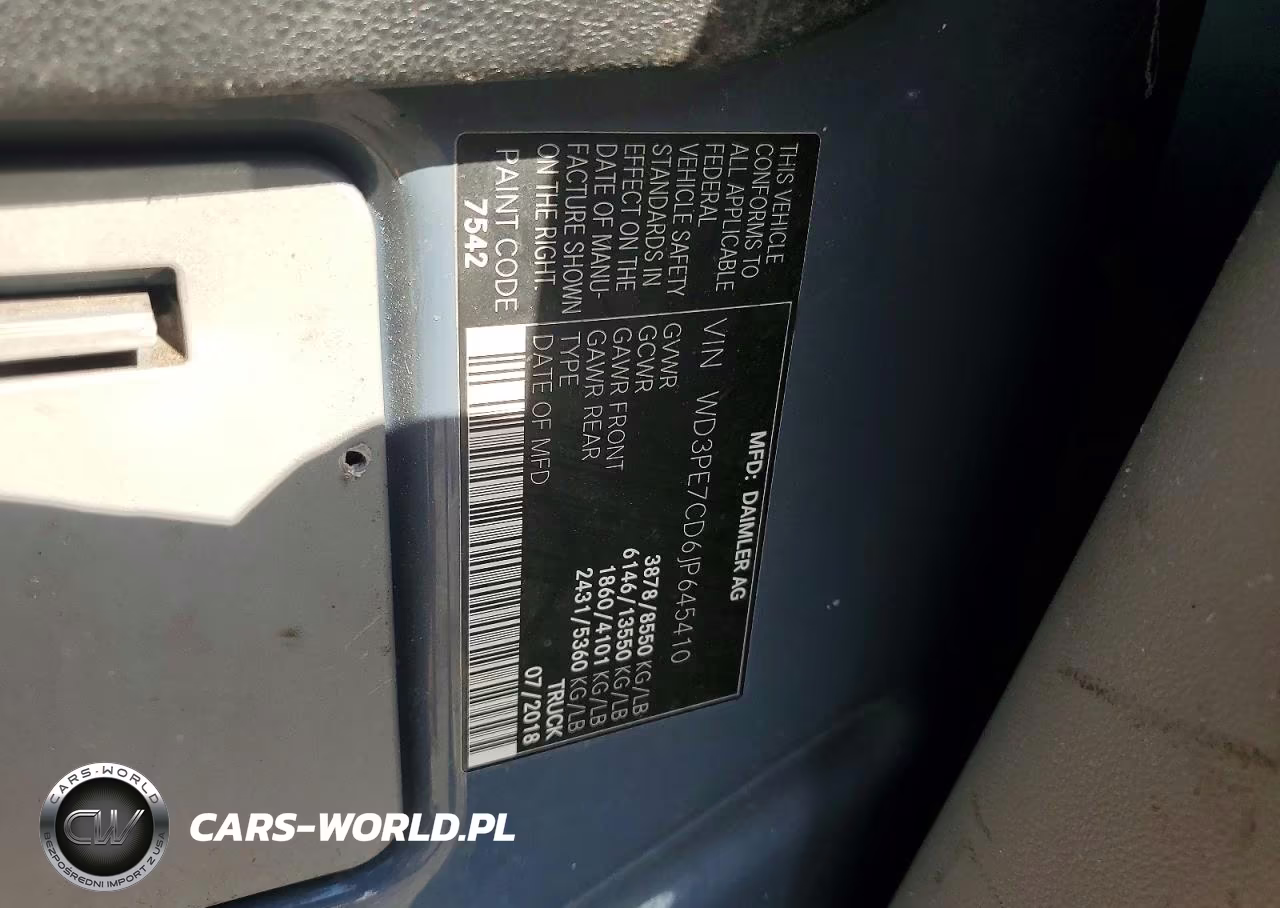 2018 Mercedes-Benz Sprinter 2500 Delivery Van VIN:WD3PE7CD6JP645410 - 13