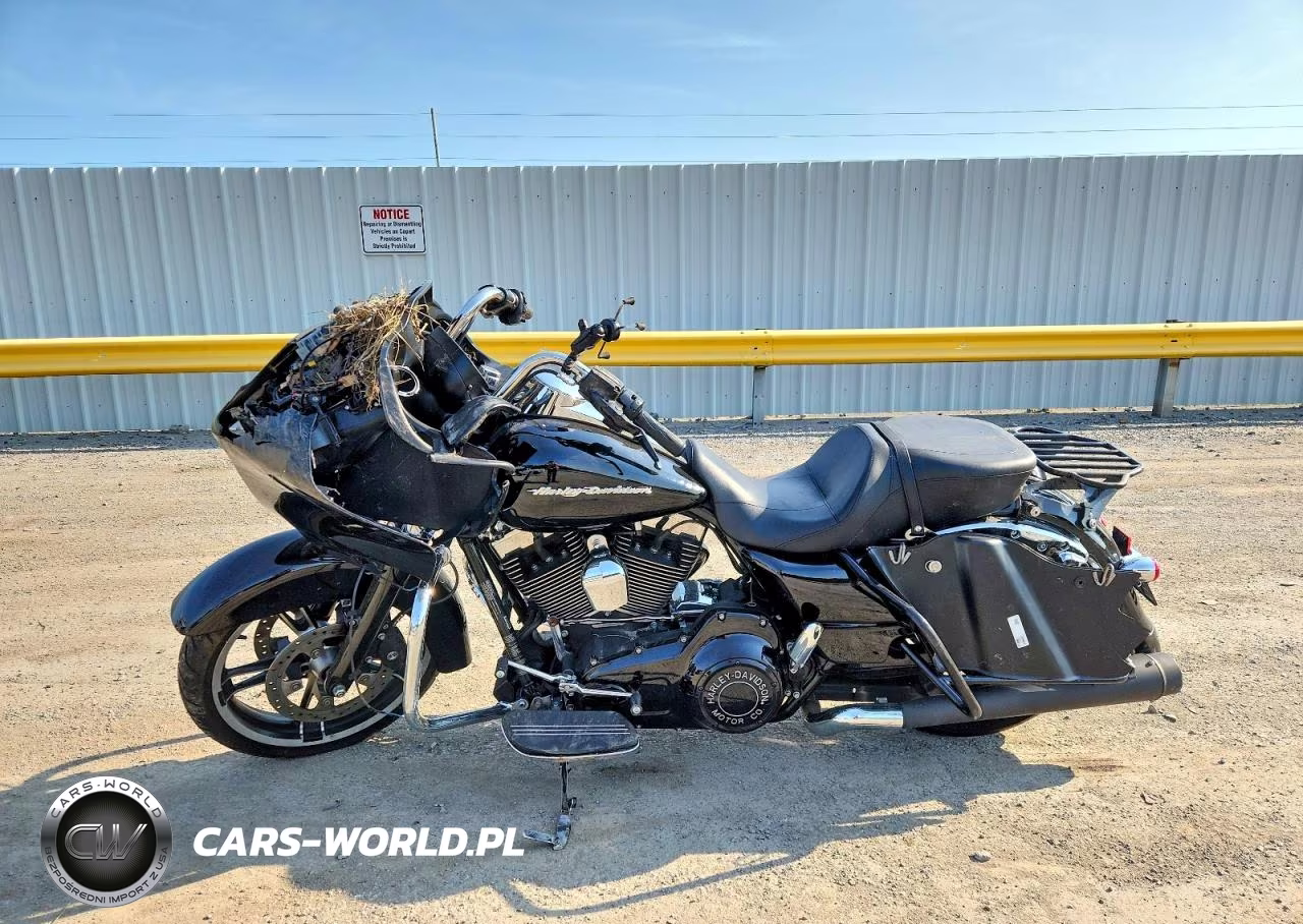 2016 Harley-Davidson Fltrx Road Glide VIN:1HD1KHM18GB676015 - 3