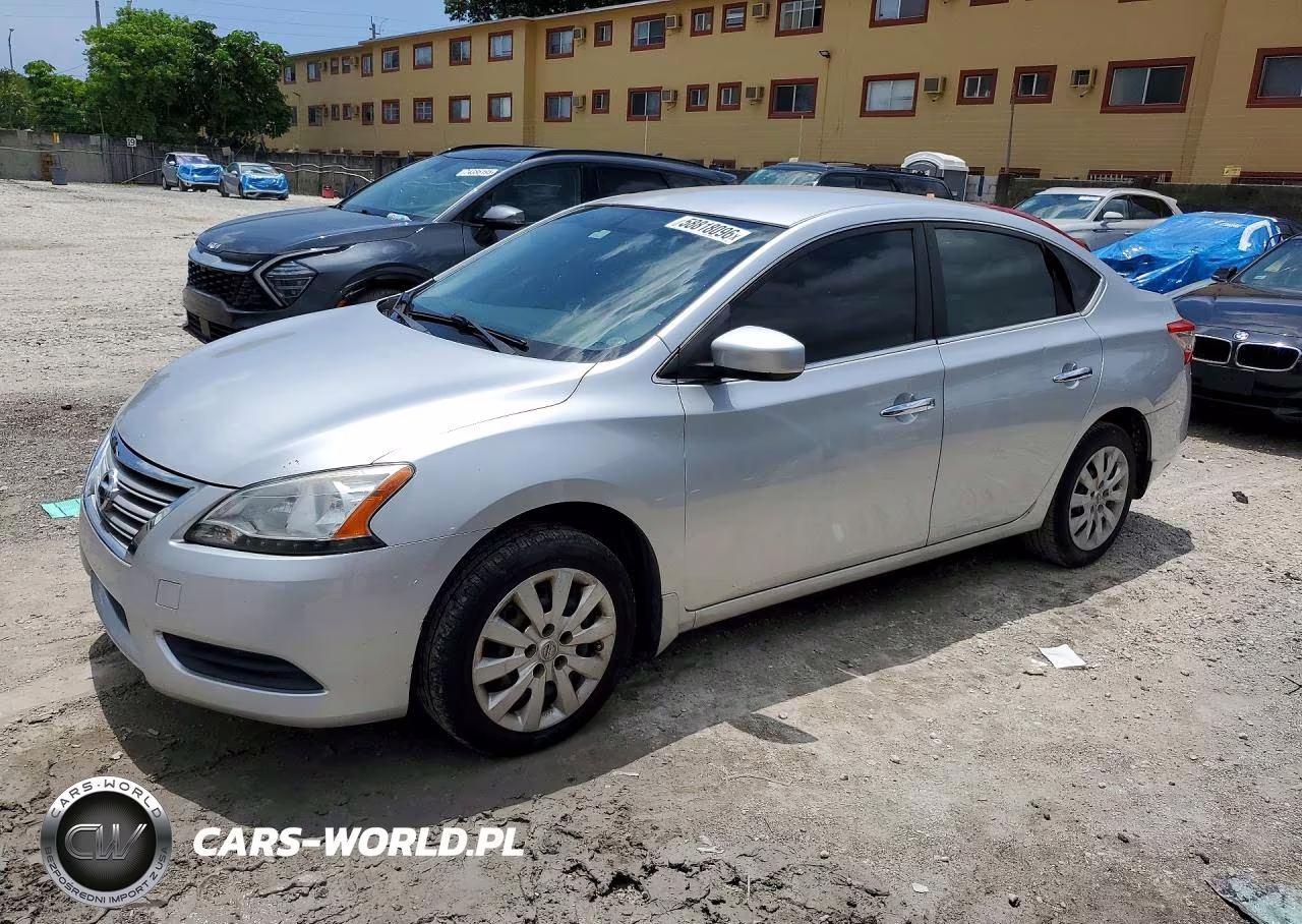 2015 Nissan Sentra S – zdjęcie 1 z 12