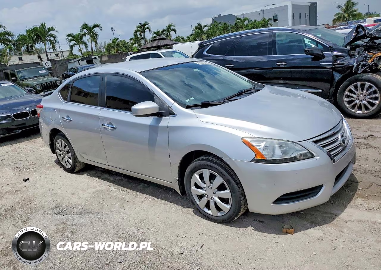 2015 Nissan Sentra S VIN:3N1AB7AP0FY336428 - 4