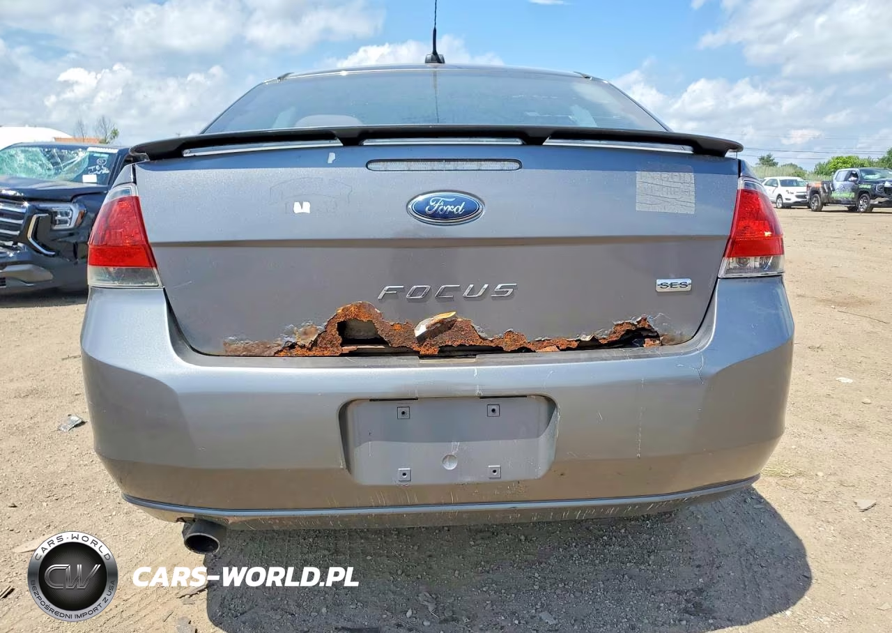 2011 Ford Focus Ses VIN:1FAHP3GN0BW162072 - 6