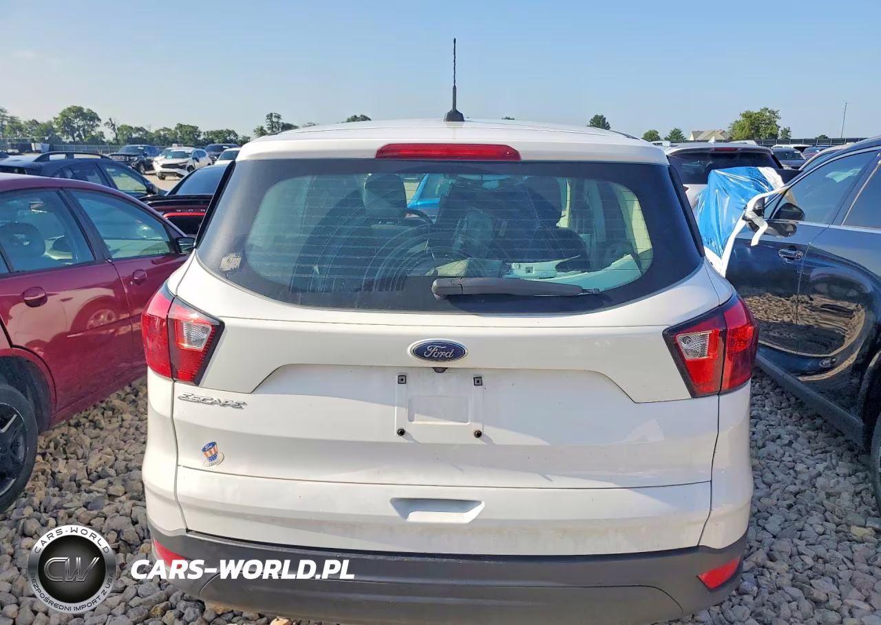 2019 Ford Escape S VIN:1FMCU0F71KUC26304 - 6