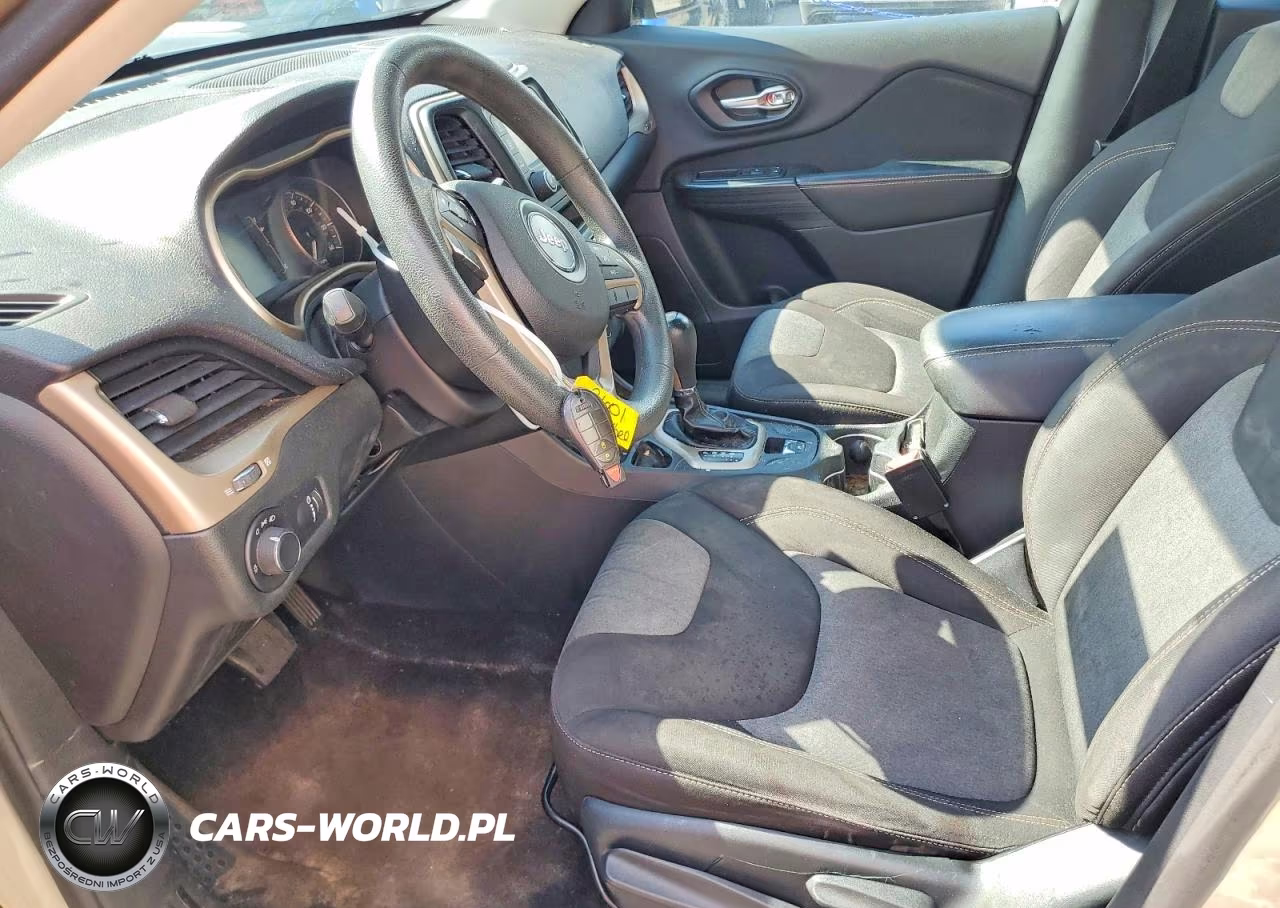 2014 Jeep Cherokee Sport VIN:1C4PJLAB1EW288418 - 7