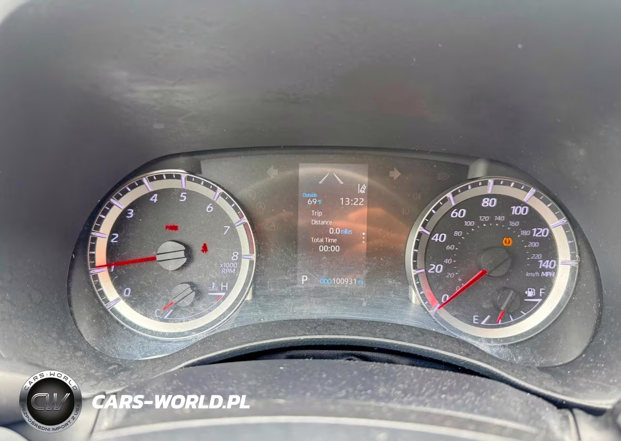 2022 Toyota Highlander L VIN:5TDCZRBHXNS580095 - 8