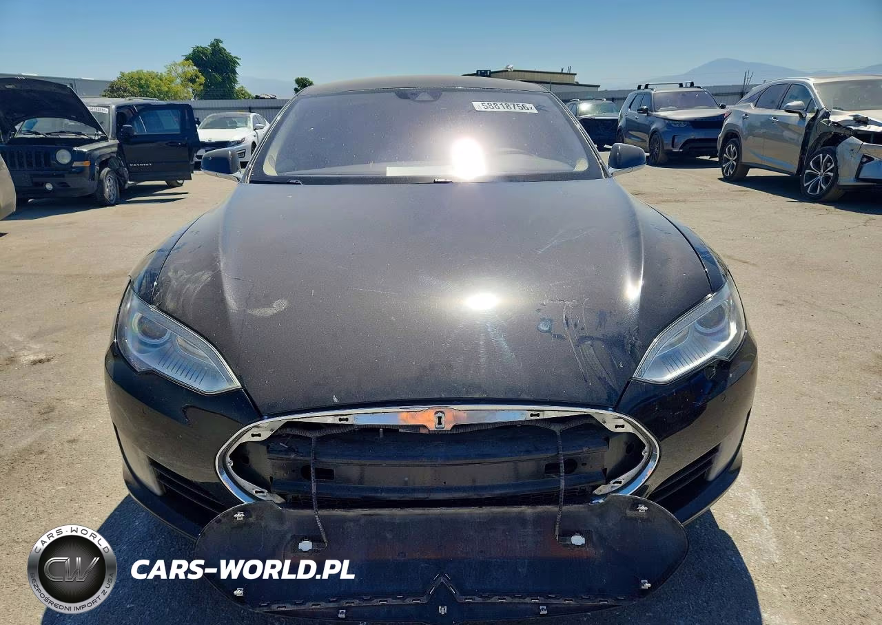 2016 Tesla Model S VIN:5YJSA1E13GF132985 - 5