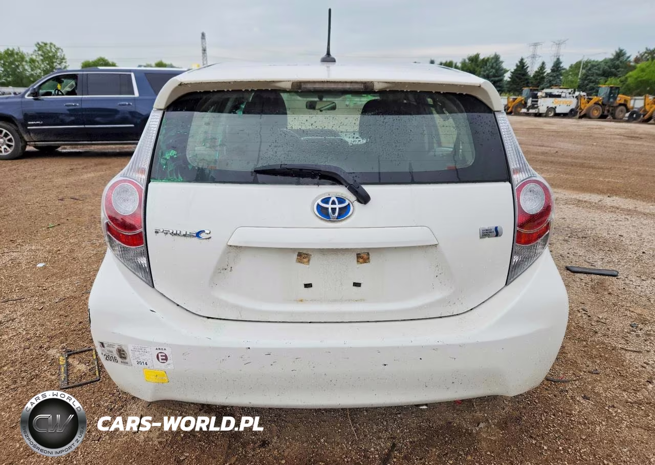 2012 Toyota Prius C Three VIN:JTDKDTB32C1509477 - 6