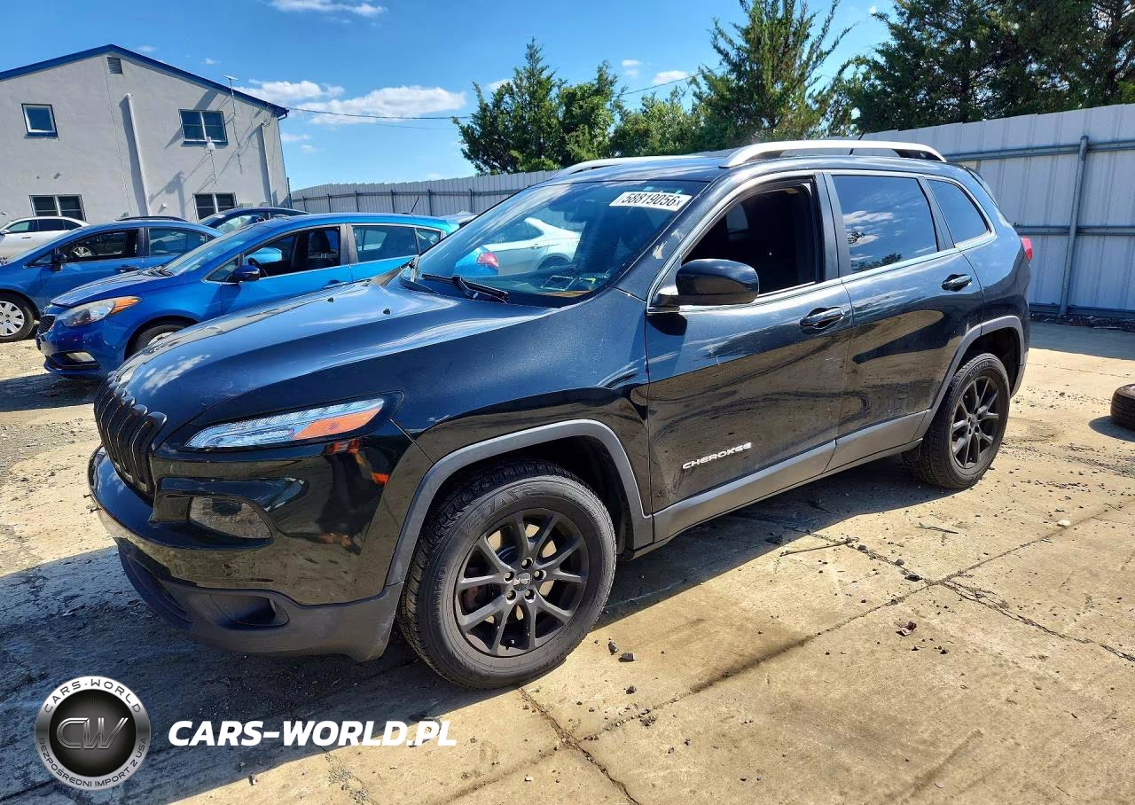 2016 Jeep Cherokee Latitude – zdjęcie 1 z 12