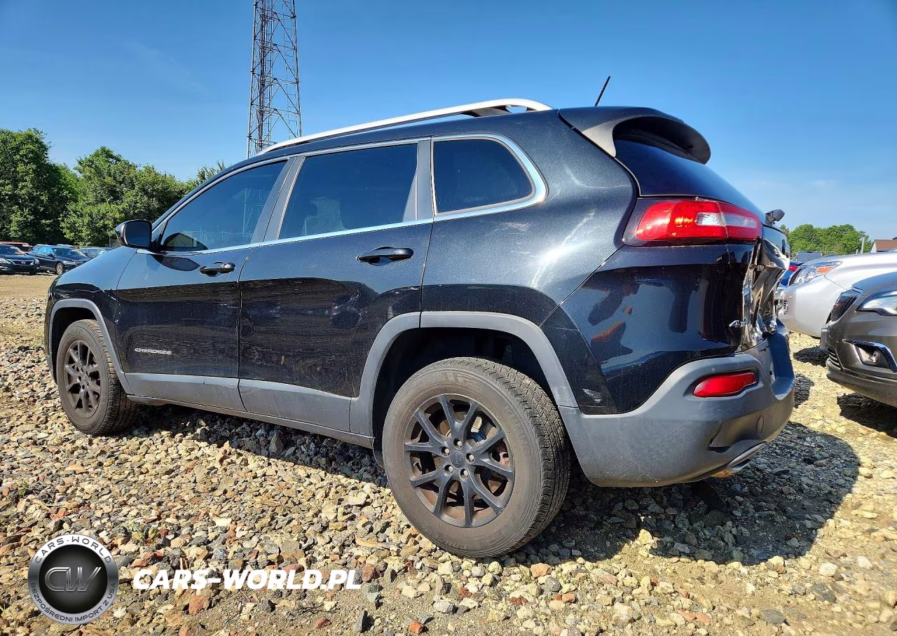 2016 Jeep Cherokee Latitude VIN:1C4PJMCB4GW148921 - 2