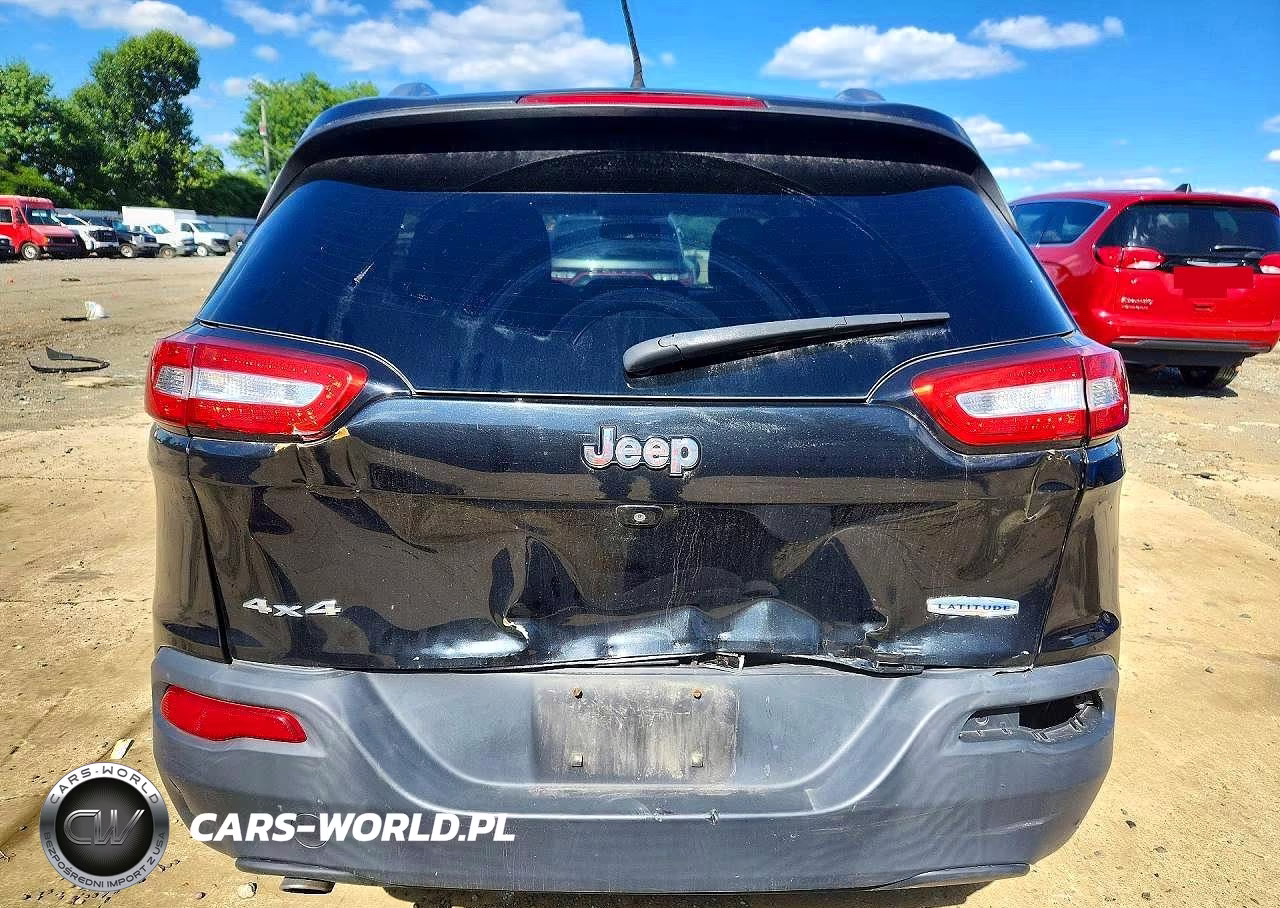 2016 Jeep Cherokee Latitude VIN:1C4PJMCB4GW148921 - 6