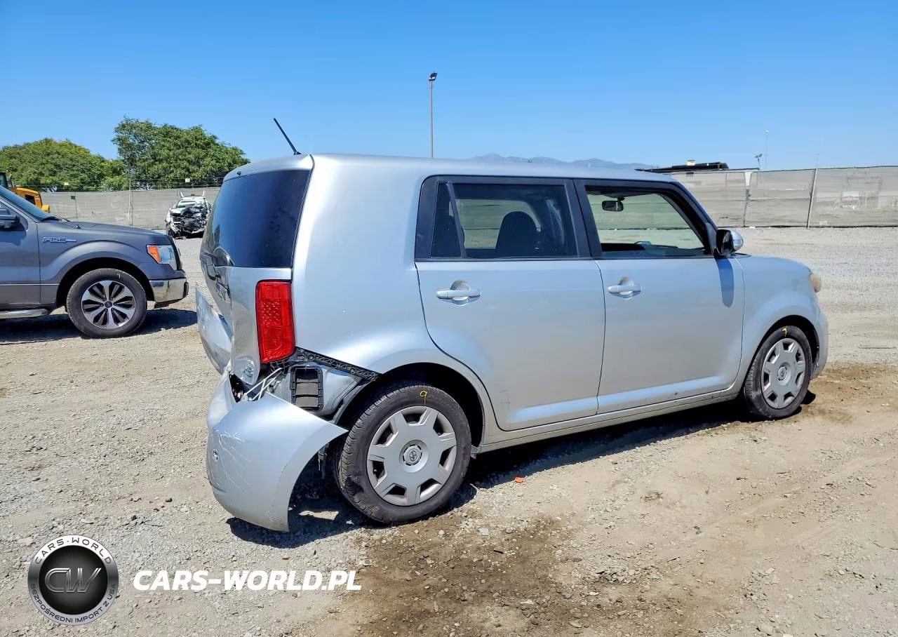 2008 Toyota Scion Xb VIN:JTLKE50E881005427 - 3