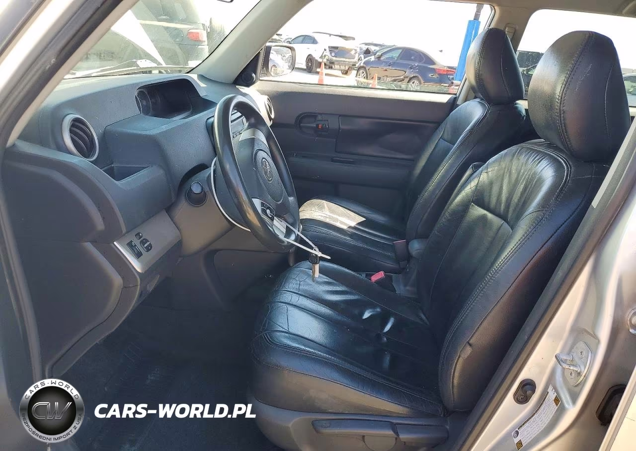 2008 Toyota Scion Xb VIN:JTLKE50E881005427 - 7