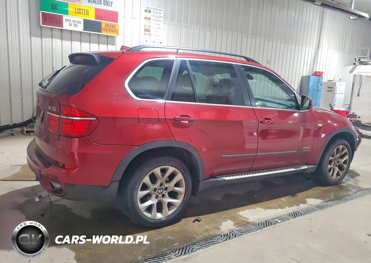 2013 BMW X5 xDrive35I VIN:5UXZV4C53D0B01239 - 3
