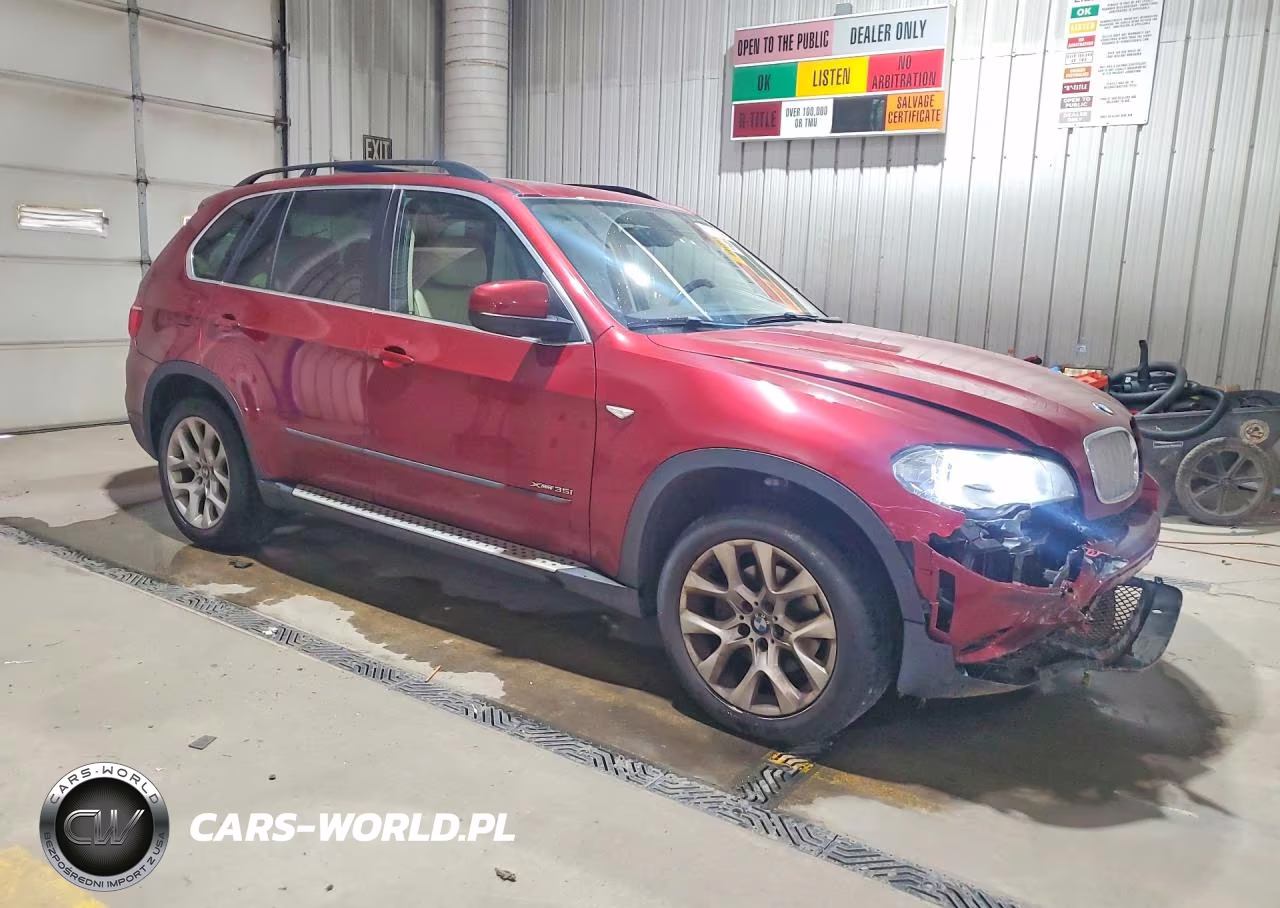 2013 BMW X5 xDrive35I VIN:5UXZV4C53D0B01239 - 4