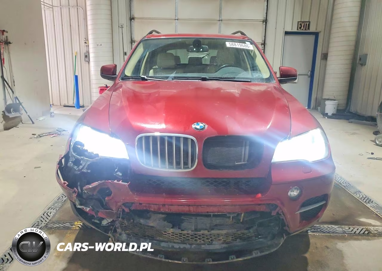 2013 BMW X5 xDrive35I VIN:5UXZV4C53D0B01239 - 5